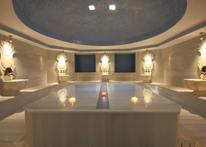 מלון & (adults Only)