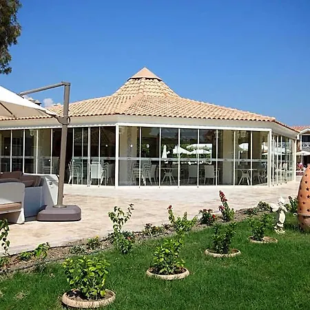 & (adults Only) Hotel 4*