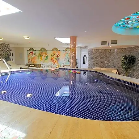 Hotel & (adults Only)