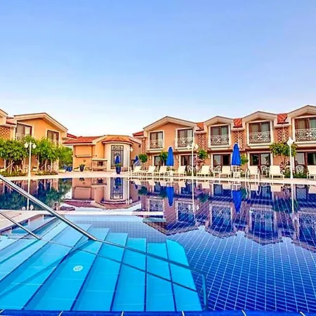 & (adults Only) Hotel 4*