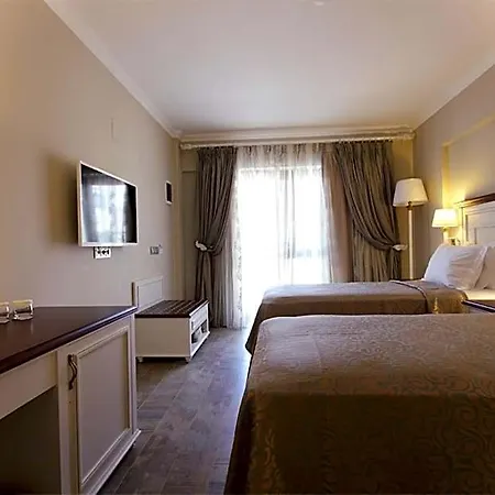 Hotel & (adults Only) 4*