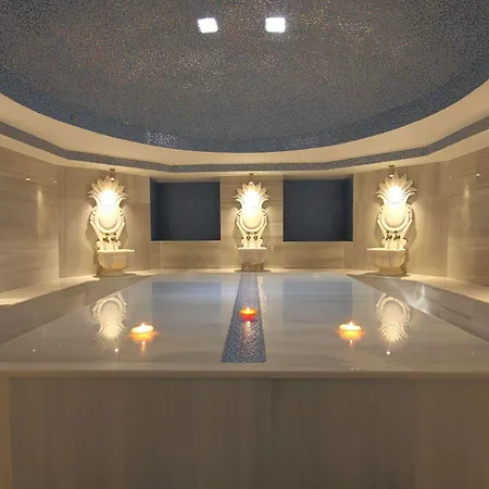 Hotel & (adults Only)