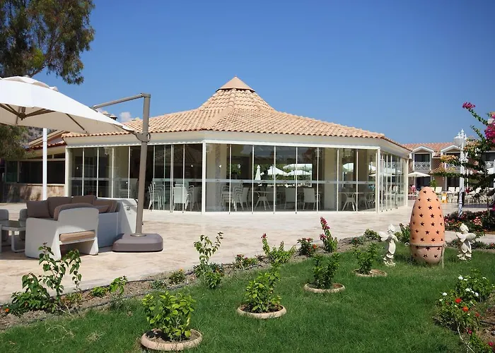 Otel & (adults Only)